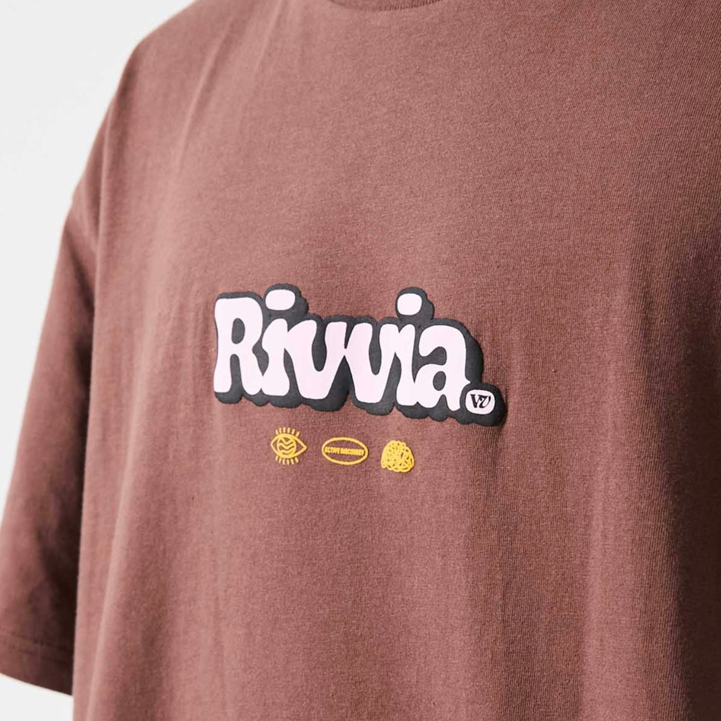 Rivvia Projects | PUFFER T-SHIRT | BROWN