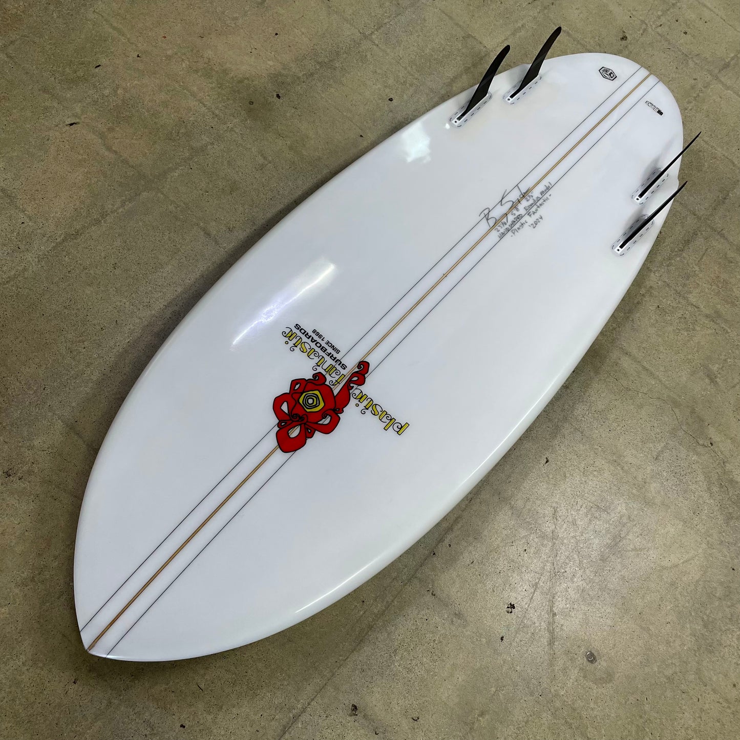 Plastic Fantastic | 5'8" Kneelo Quad With Traction