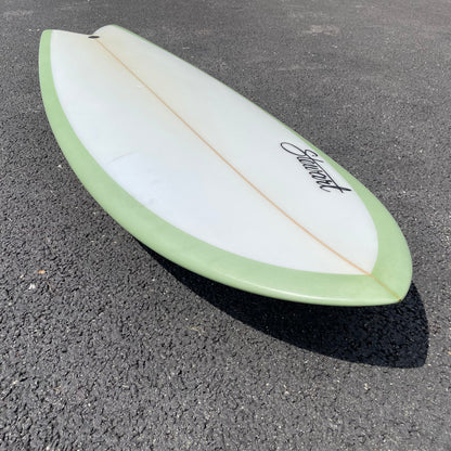 Retro Fish | 5'6" X 20 1/4" X 2 5/8"